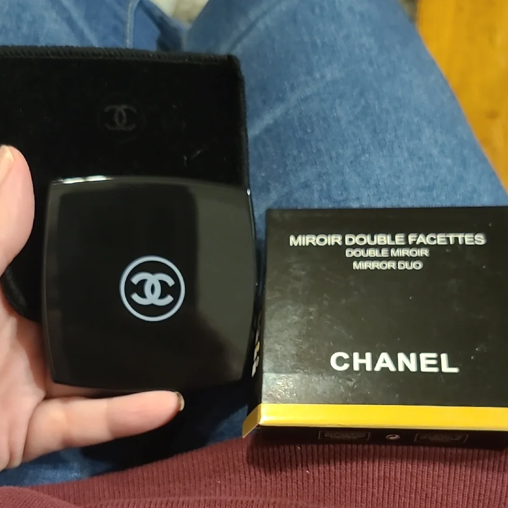 Chanel Black Double Mirror Duo